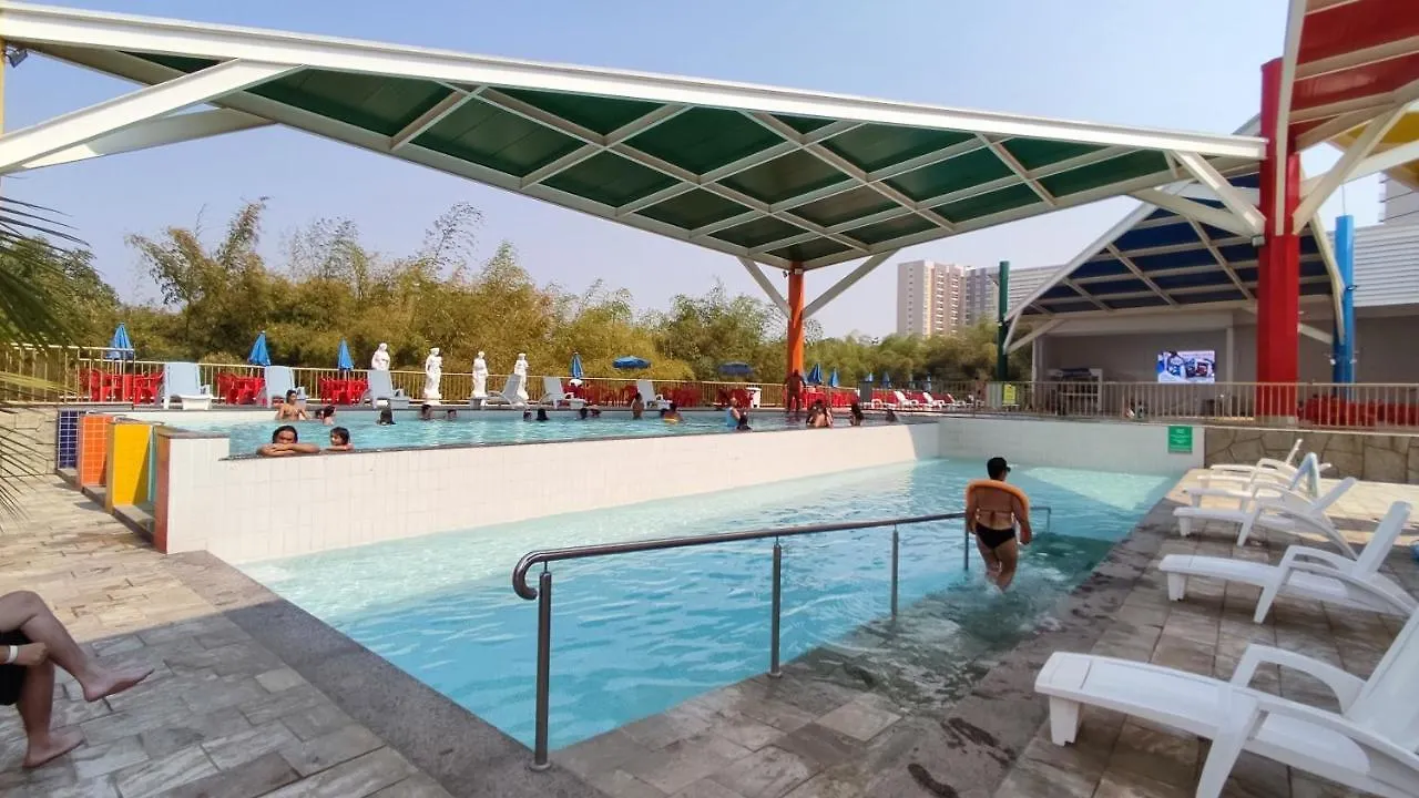 Piazza Diroma Acqua Parque E Splash Villa Caldas Novas Brasilien