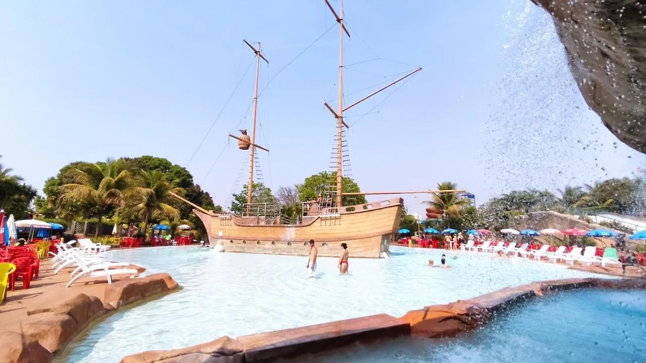 Piazza Diroma Acqua Parque E Splash Villa Caldas Novas 0*,